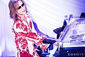 YOSHIKI「YOSHIKI（X JAPAN）国内最高額ディナーショー追加公演 なんと寝起きに開催」1枚目/3