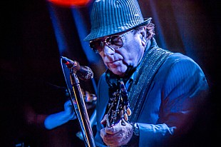 「来年ソロ・デビュー50周年を迎えるヴァン・モリソン、36作目となる新作を9月にリリース」