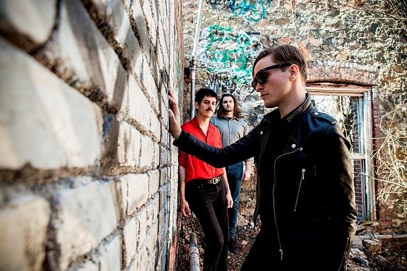 「「孤独の中に安らぎを見つける」マーチャンダイズが待望の新作を2016年9月にリリース」1枚目/2