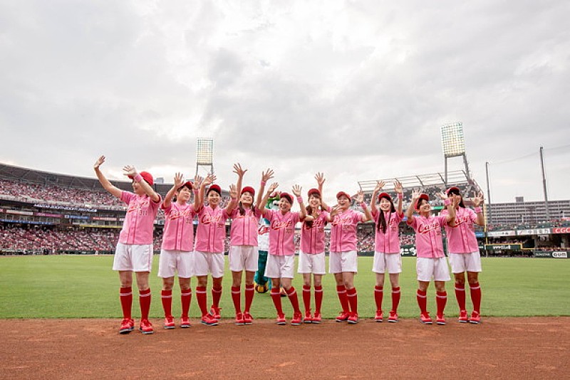 「首位独走中の広島東洋カープに今年も勝利の女神が降臨！ C-Girls2016 始動開始!!」1枚目/2