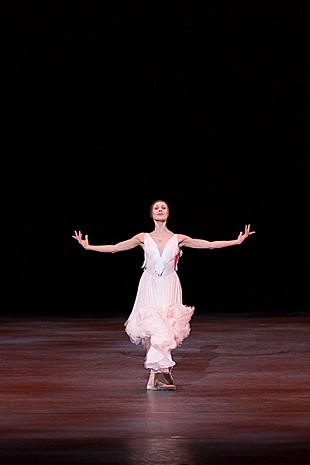 「世界最高のバレエ・ダンサー達が一堂に会す珠玉の舞台が開幕、フェリ、アナニアシヴィリ、ザハーロワ他」