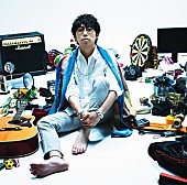 高橋優「高橋優、新曲「光の破片」MVは万華鏡の世界を再現」1枚目/2