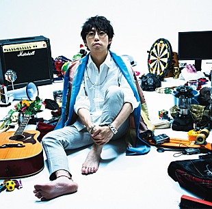 「高橋優、新曲「光の破片」MVは万華鏡の世界を再現」