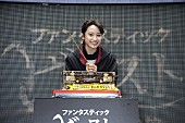 高橋愛「高橋愛 超キュートな魔法使いに変身！ ハリポタ新作イベで「冒険者だと思います」」1枚目/3