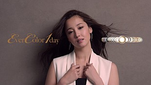 「沢尻エリカ 美しすぎる三変化！ 色気漂うver.などカラコンTVCMスタート」