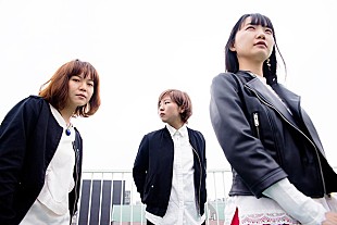 「サンナナニ×THE LIPSMAX×DIALUCK【GIRLS 3×3】ガールズ3ピースバンドが激突」