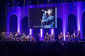 「ZARD 25周年記念ライブ初公開の歌唱映像が解禁！『名探偵コナン』青山剛昌からのメッセージも」1枚目/1