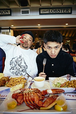 「C.O.S.A. × KID FRESINO、コトリンゴが参加した「Swing at somewhere」MV公開」