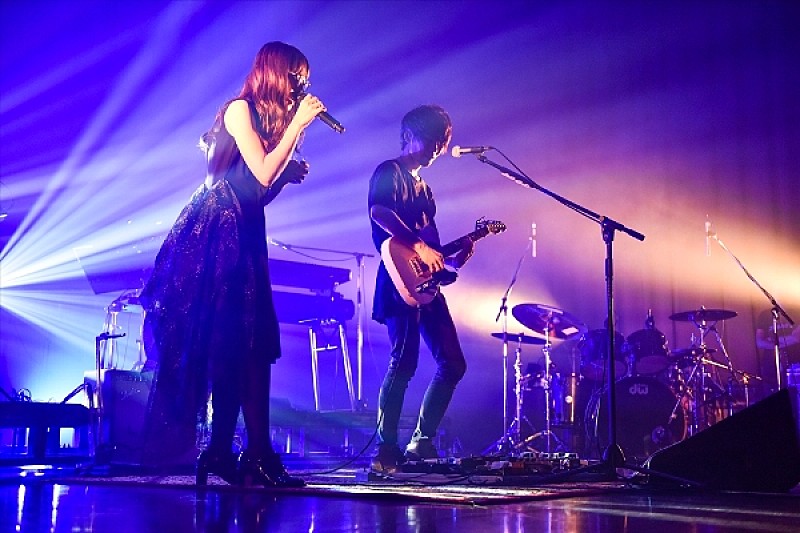 TK from 凛として時雨×Aimer、ライブレポ到着　強烈な世界観を持つ2組が共演