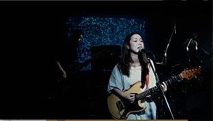 「SSW玉手初美 ムスタングを掻き鳴らし絶望を絶唱！ バンド形式ライブ映像公開」