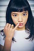 あいみょん「SSWあいみょん 自殺のニュースへの心境を綴った楽曲「生きていたんだよな」でメジャーデビュー」1枚目/2