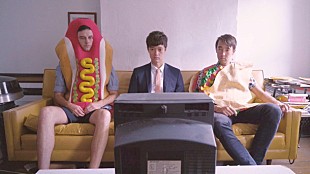 「POP ETC 日本のバラエティ番組や料理番組にインスパイアされた「VICE」MV公開」