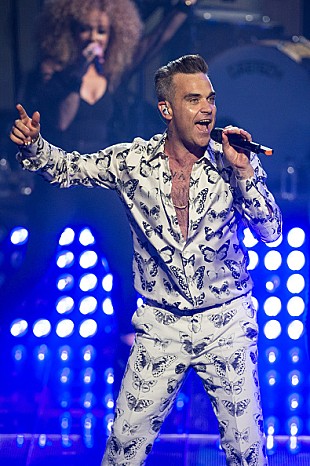 「ロビー・ウィリアムス、史上3人目の【BRIT】アイコン賞を受賞」