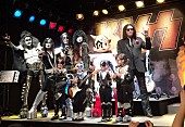 ＫＩＳＳ「&amp;quot;KISS 地獄の博覧会&amp;quot;にジーン・シモンズ来場！「気に入っている品は、自分自身」」1枚目/2