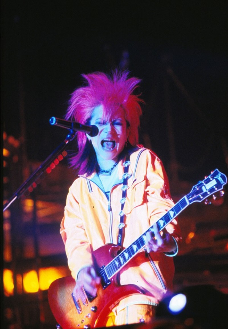 hide、映画公開記念“選りすぐり映像作品”をYouTubeで一挙公開