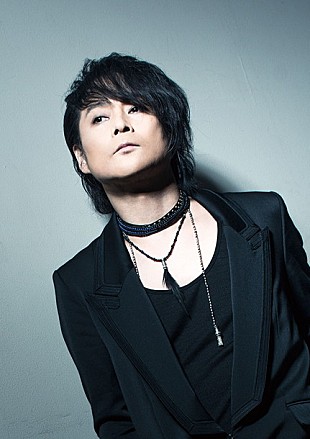 「森友嵐士（T-BOLAN）懐かしのヒットソングを歌い上げるカバーライブ生配信」