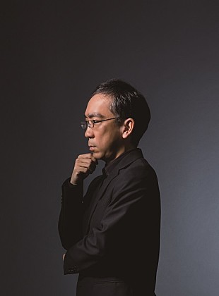 「新垣隆がデッカよりリリース＆世界配信、「もう一度オーケストラ曲を書かなければいけないと思った。私自身の名で」」