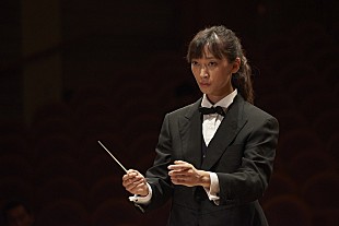 「杏初主演映画、“オケ老人”たちのビフォーアフター？！な場面写真到着」