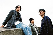 RADWIMPS「RADWIMPS 西武新宿駅前ユニカビジョンにて特集番組放映！ オリジナルポスターのプレゼントも」1枚目/1