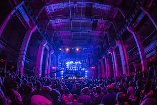 「レッド・ホット・チリ・ペッパーズのプレミアムライブ放送決定！ コールドプレイのライブ特番も再放送」