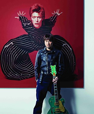 「「横山健に聞く、デヴィッド・ボウイ」自身が受けた影響や楽曲の魅力などを語る」
