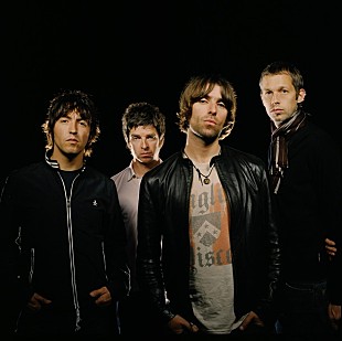 「オアシス最後の日本公演【FUJI ROCK FESTIVAL'09】劇場上映決定＆ライブ映像の一部公開」