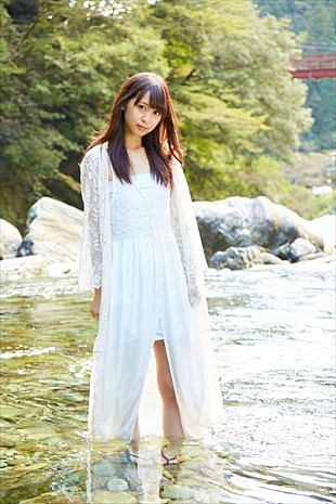 「i☆Ris芹澤優、ミニアルバム＆写真集でソロデビュー決定 写真集先行カットも公開」