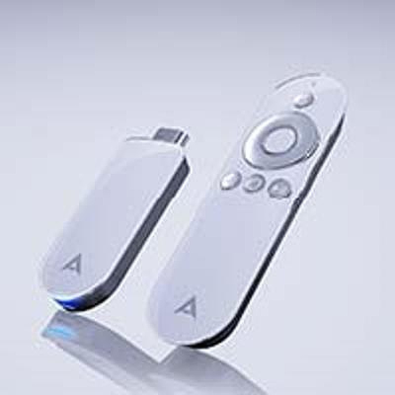 「 映画や音楽を大画面で楽しめる、世界最小端末「Air Stick」発売＆ツタヤ新動画サービス提供開始」1枚目/3