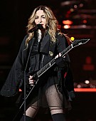 「マドンナ、アリアナとダンスを練習する動画を公開」1枚目/1