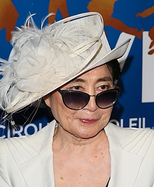 「ウェス・アンダーソン監督の新作アニメにオノ・ヨーコが声優として参加」