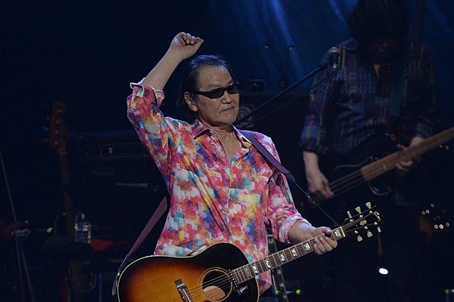 「井上陽水の大ヒット曲「夢の中へ」、新たな装いでシングルCD再発決定」1枚目/1