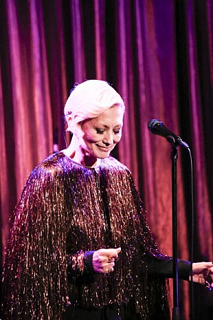 「夏木マリ ブルーノート東京公演で全国ライブハウスツアー開催を発表」