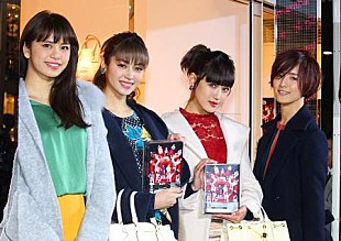 「Ｅ－ｇｉｒｌｓ、“ＯＬ初体験”にドキドキ！　「名刺交換ではブルブル震えちゃいました」」