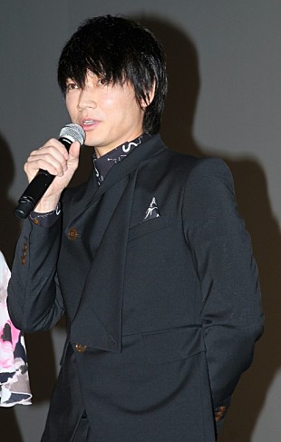 「綾野剛、浅野忠信には「恐怖感があった」　上地雄輔との“チャ－ミング対決”に注目！？」