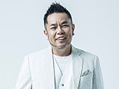 中西圭三「昨年デビュー25周年を迎えたシンガーソングライター、中西圭三が大阪での公演を開催」1枚目/1