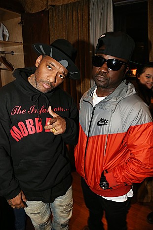 「モブ・ディープのプロディジー、新曲で新政権への不満をあらわに」