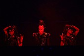 BABYMETAL「」2枚目/6