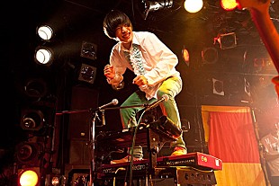 「忘れらんねえよ ワンマンツアー2月公演に爆弾ジョニーのロマンチック☆安田がサポート参加」