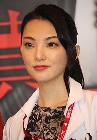 「田中麗奈、非道な女医役「楽しい」　夫を震えさせる“悪魔”の一面とは…？」