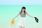 乃木坂46「乃木坂46・秋元真夏、1stソロ写真集発売記念のSP番組配信決定」1枚目/1