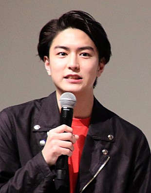 「稲葉友「写真を撮られるときに笑えない…」　ラジオ番組の公開収録で」