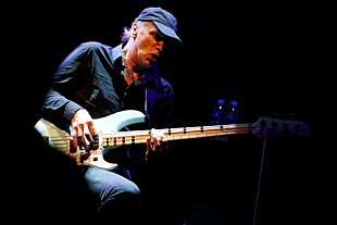 「『3月19日はなんの日？』Mr.Bigでの活躍で知られる超絶技巧派ベーシスト、ビリー・シーンの誕生日」