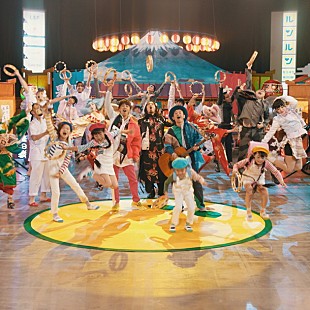 「ゆず デビュー20周年第1弾楽曲「タッタ」MVの舞台はネオン街/花魁/女子高生などの“ネオジャパン”」