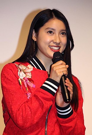 「土屋太鳳、玉城ティナと“家族愛”を語る　「大事なのは思いやりを持って接すること」」