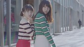 欅坂46「欅坂46 今泉佑唯＆小林由依のユニット“ゆいちゃんず”「チューニング」MV公開」1枚目/11