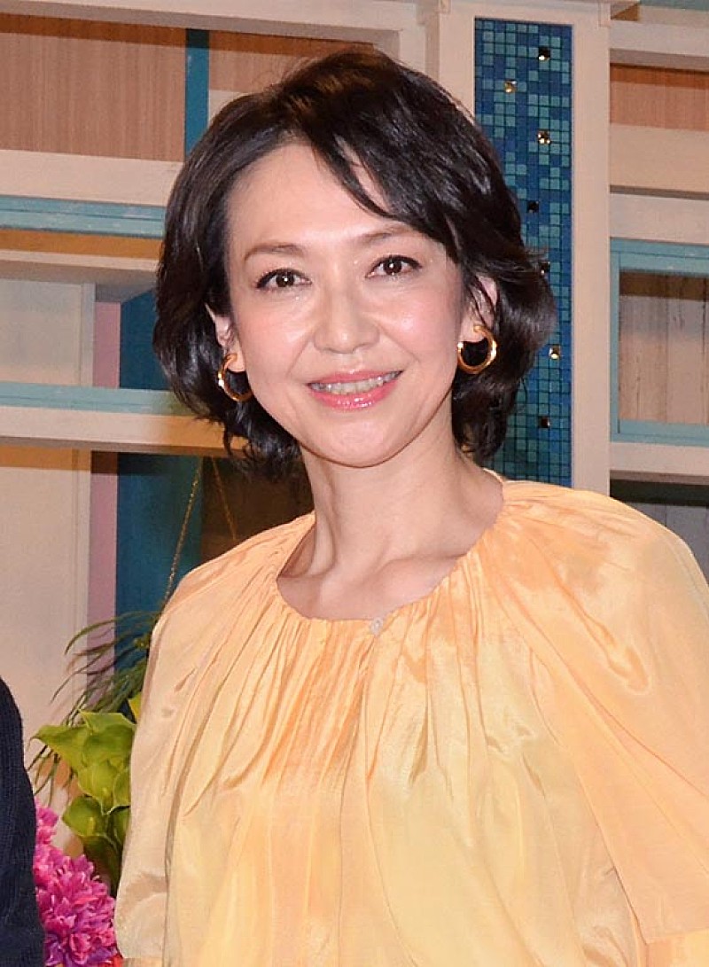 賀来千香子「賀来千香子、参考にしたい人物は「黒柳徹子さん」　“２時間ドラマ常連”船越英一郎に続きＮＨＫ情報番組司会に」1枚目/1