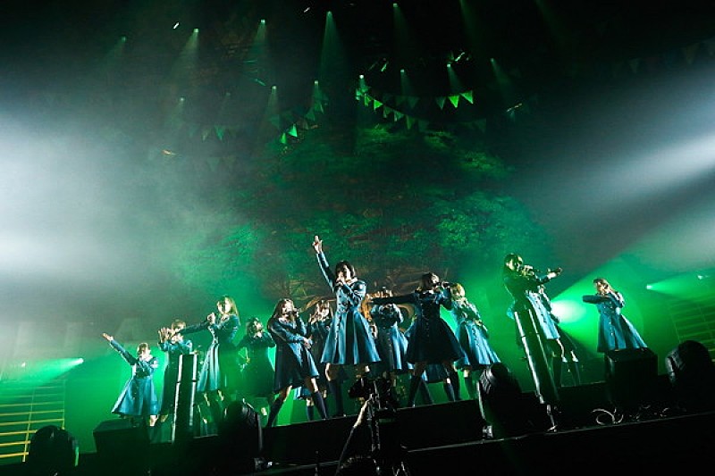 欅坂46「欅坂46、1年間の集大成と再スタートのアニバーサリーライブ」1枚目/12