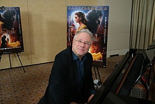 「『美女と野獣』数々の名曲を手掛けてきた作曲家アラン・メンケンにインタビュー」