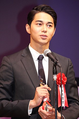 「東出昌大「全力で銀幕に存在したい」　小林薫、アジア進出の「深夜食堂」に喜び」