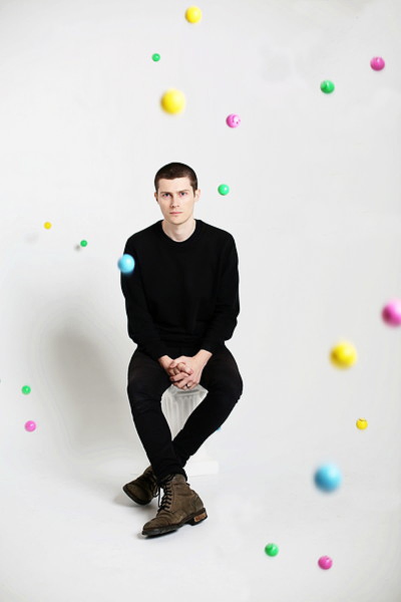 グラミー受賞のRAC、ウィーザーのリヴァース迎えた新曲公開＆ニュー・アルバムも発表 